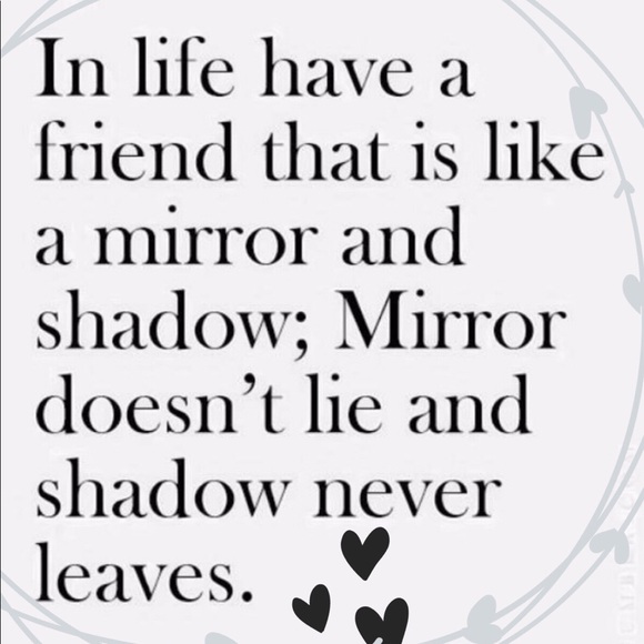 Meet your Posh Ambassador, Jen ♥️ - Picture 2 of 10